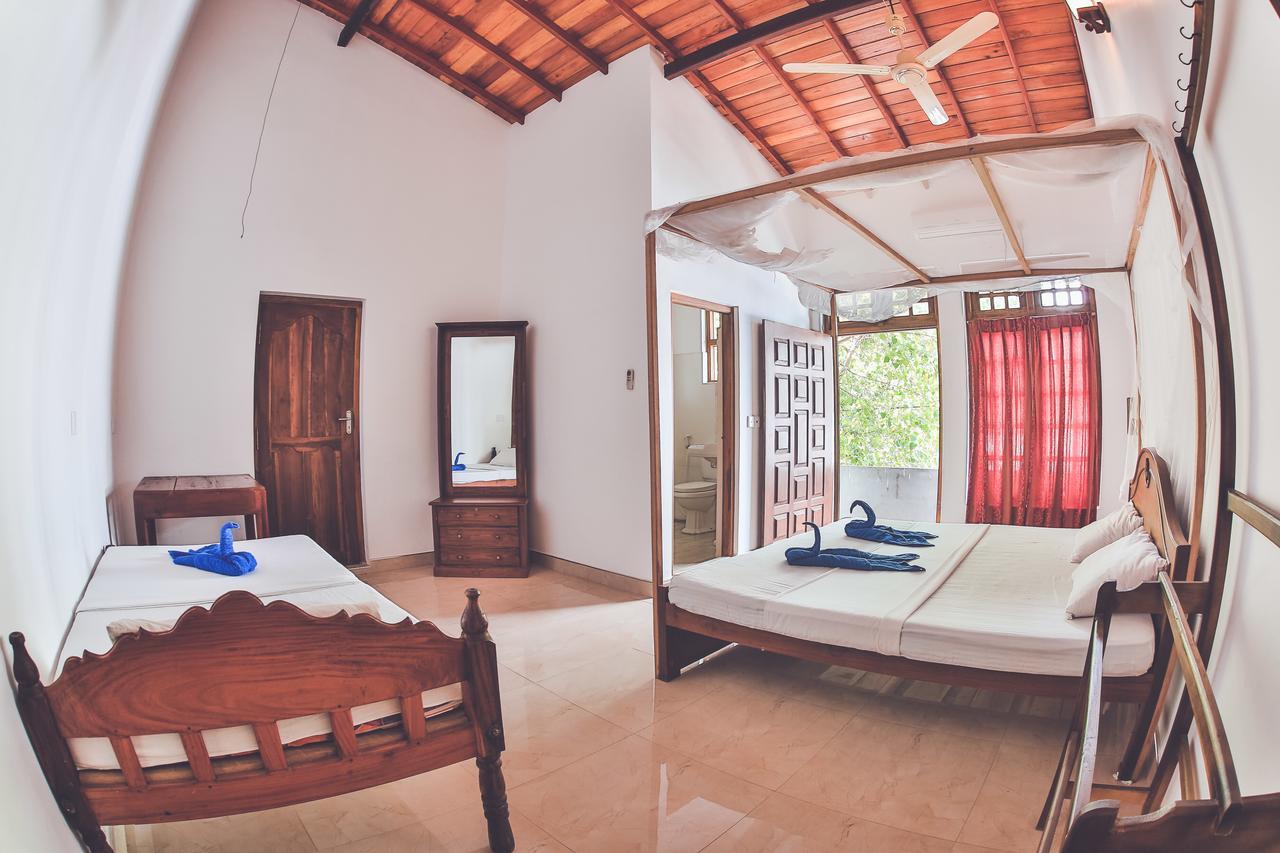 Rupa'S Hotel Baie d'Arugam Extérieur photo